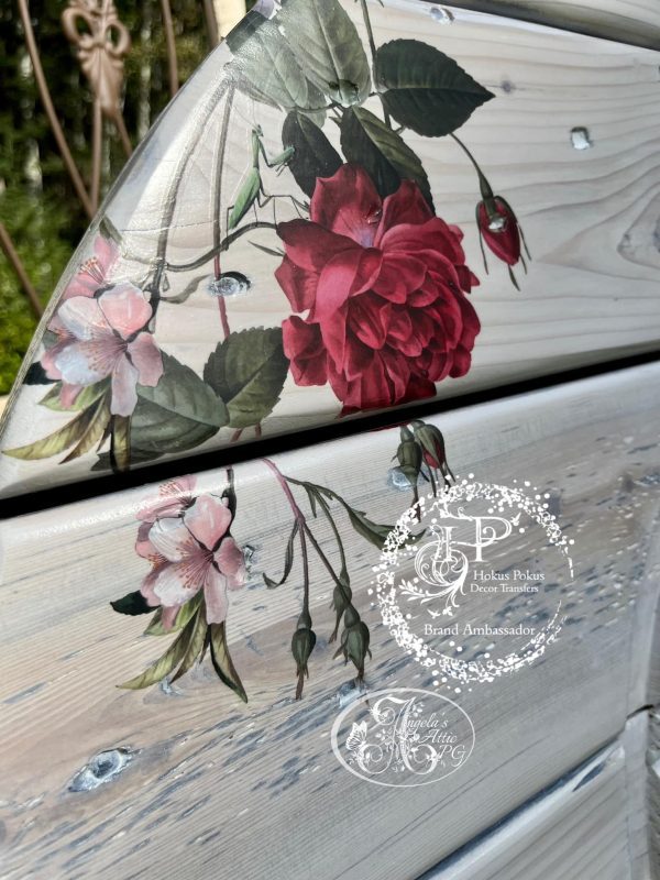 Angelas attic - The Queen3 Angelas attic - The Queen3