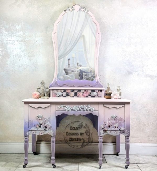 Eclat Designs by Crystin - Le Vello Eclat Designs by Crystin - Le Vello