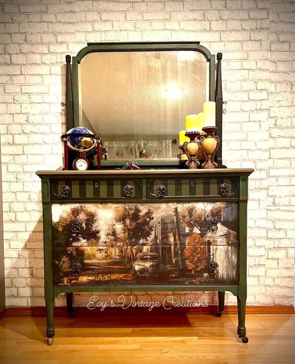 Evy's Vintage Creations - Down Town Evy's Vintage Creations - Down Town