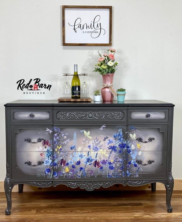 Red Barn Boutique - Miraculous Gardens Red Barn Boutique - Miraculous Gardens