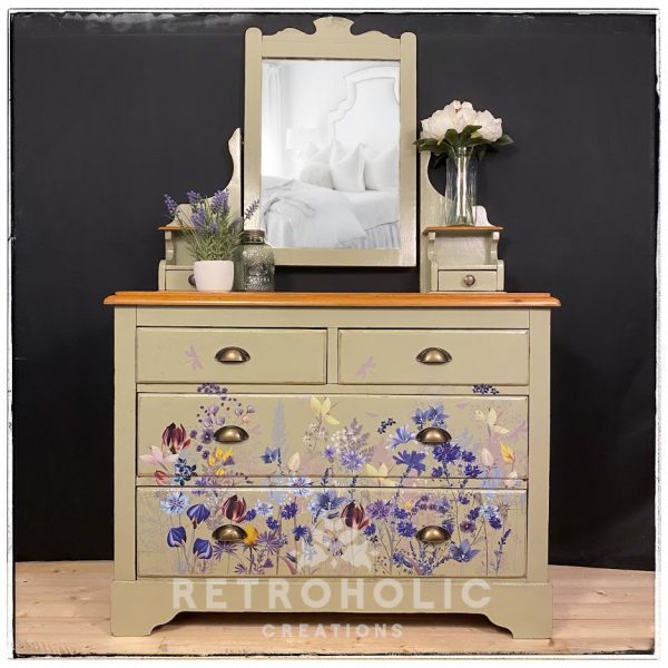 Retroholic Creations - Miraculous Gardens Retroholic Creations - Miraculous Gardens