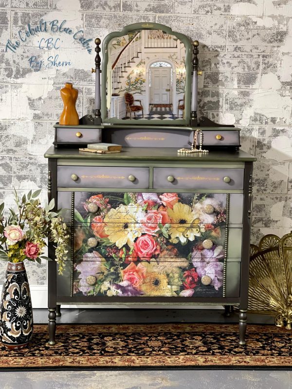 The Cobalt Blue Cabin - Royal Blooms The Cobalt Blue Cabin - Royal Blooms