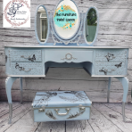 The Furniture Paint Queen - Plume Et Fleurs